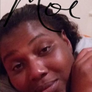 Meet your Posher, Monique